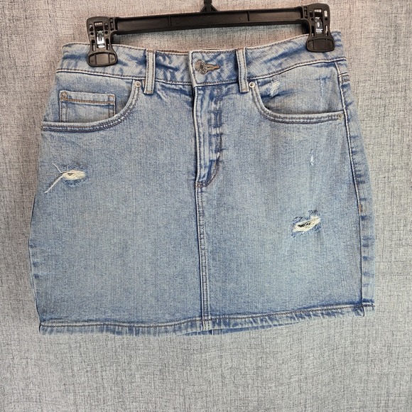 Garage Dresses & Skirts - Garage Mini Skirt Grunge Womens Small Blue Denim Distressed Light Wash Festival
